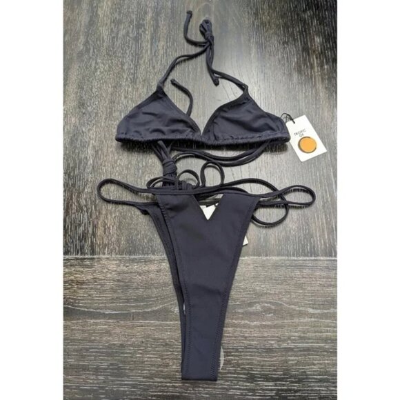 NWT Tropic of C | Praia top and Sculpting Gia bottom in Black - Picture 2 of 13